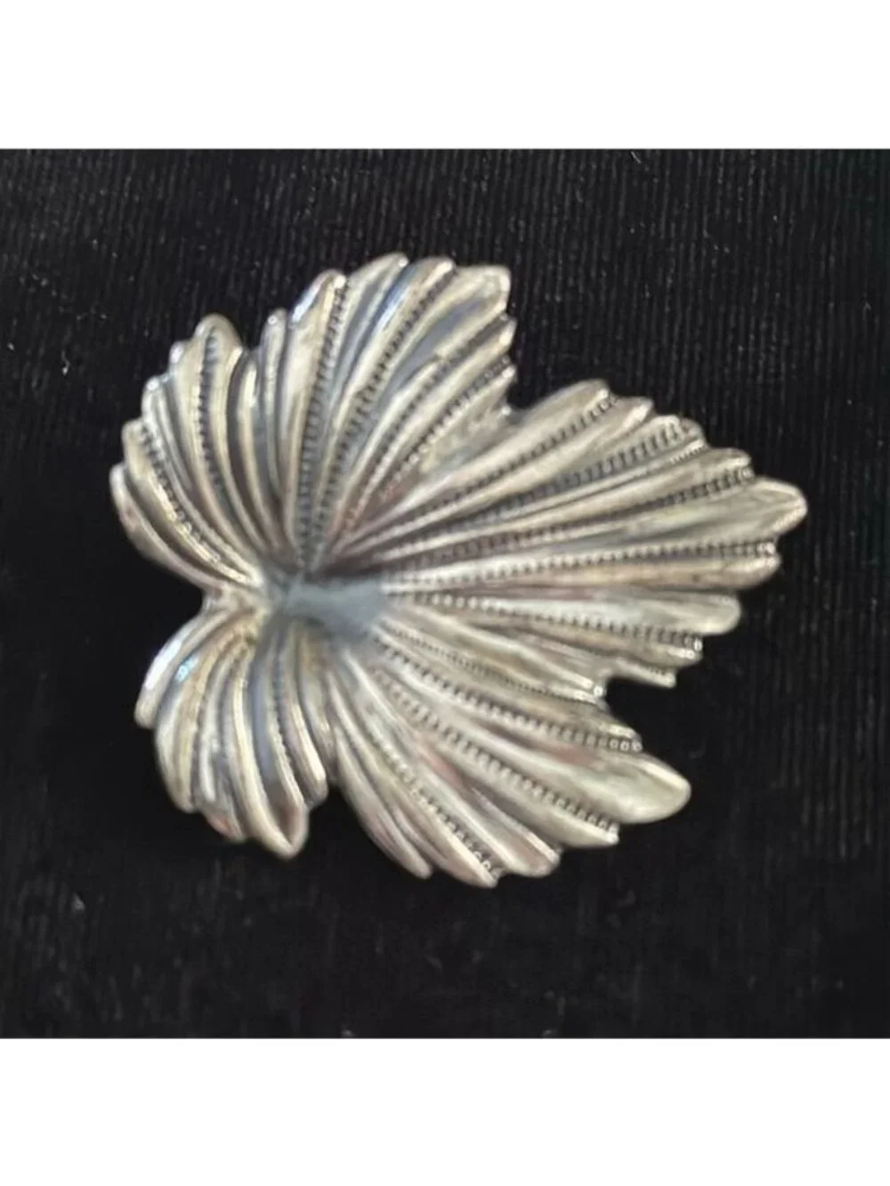 Vintage sterling silver Jewel Art 1940s brooch